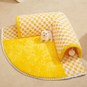 Winter Warm Pet House & Cat Blanket